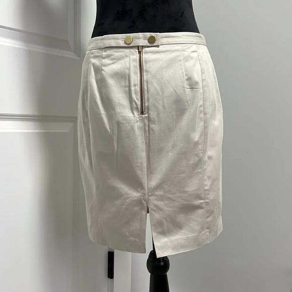 Express pencil skirt size 6 beige - Picture 3 of 8